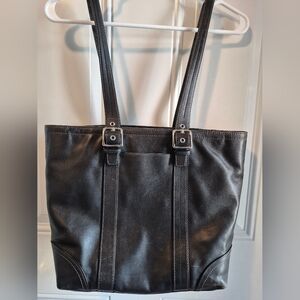 2007 Coach Hampton Black Leather Tote